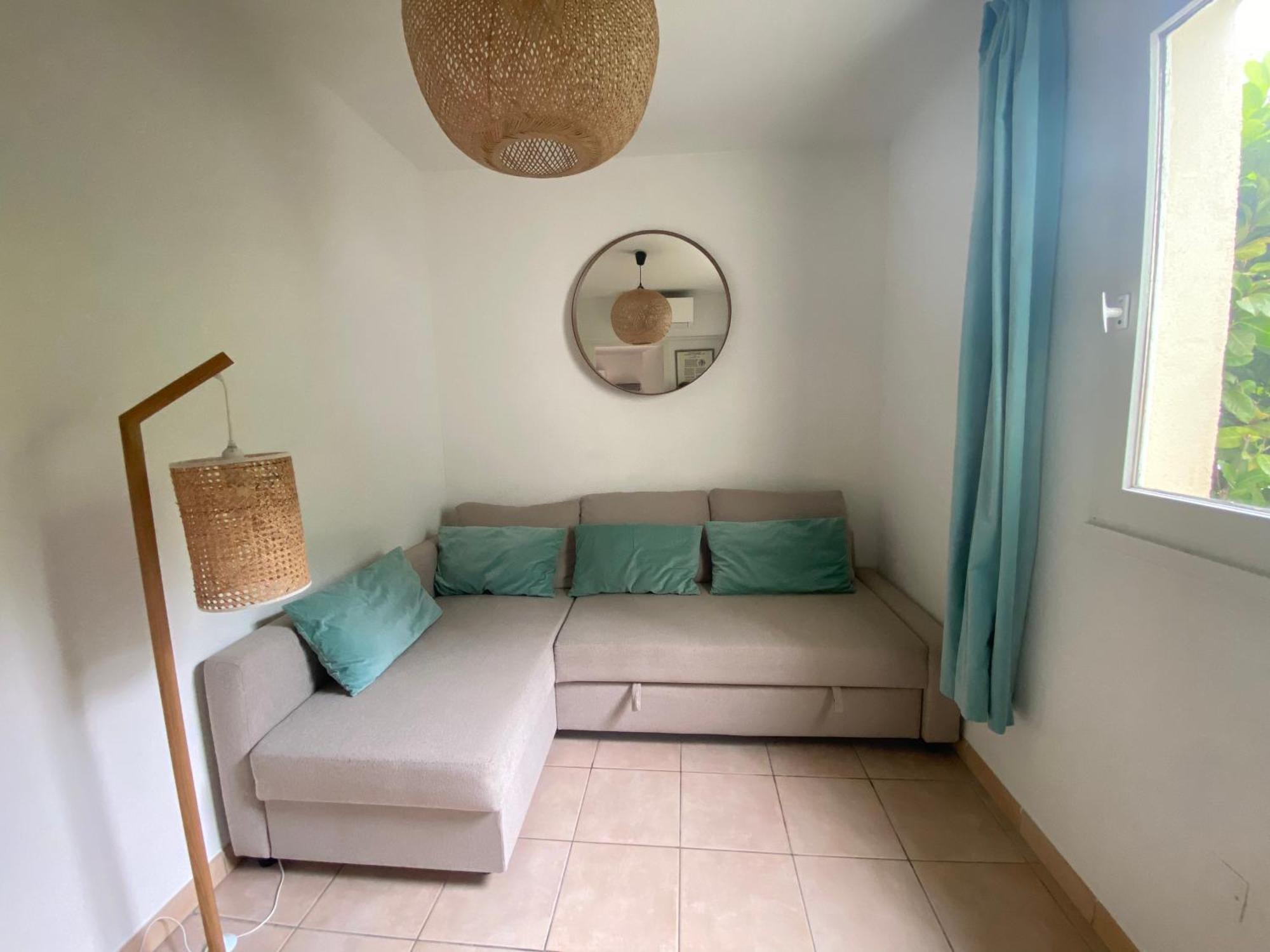 Appartement Les Cigales Rez De Jardin A 10Mn Des Plus Belles Plages Hyeres Exterior photo